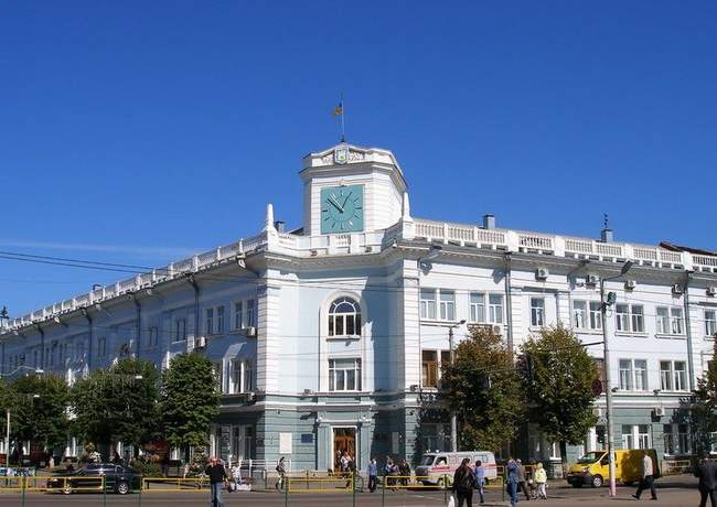 Як Житомирська міська влада залучає громадян до участі у бюджетному процесі