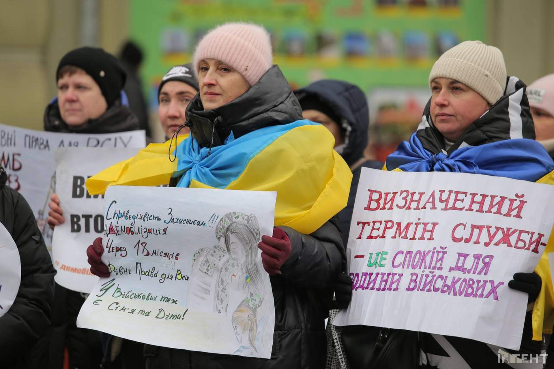 Родичі військових влаштували в Одесі ходу на підтримку демобілізації