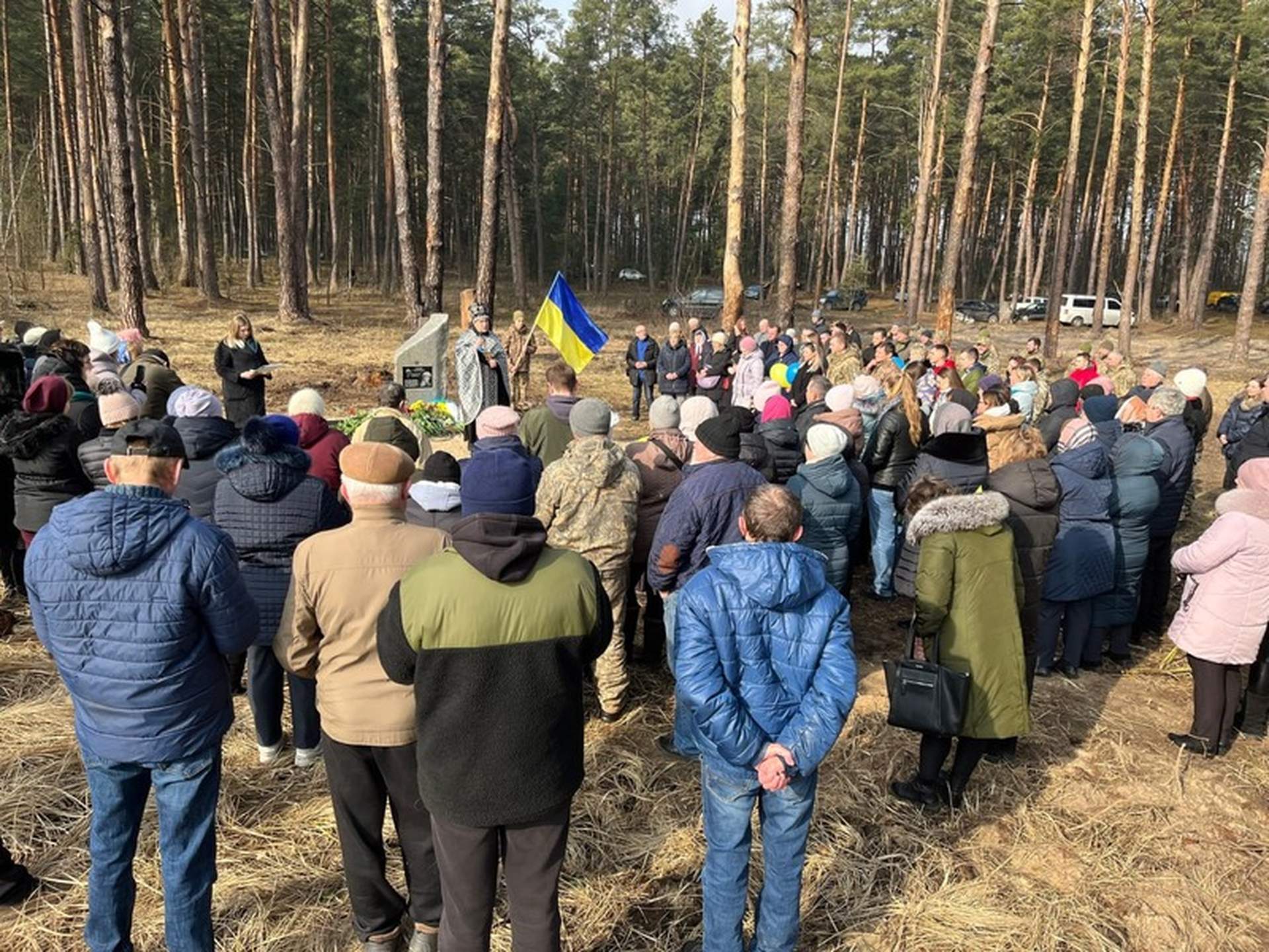 Миколаївському льотчику відкрили пам'ятник на Київщині