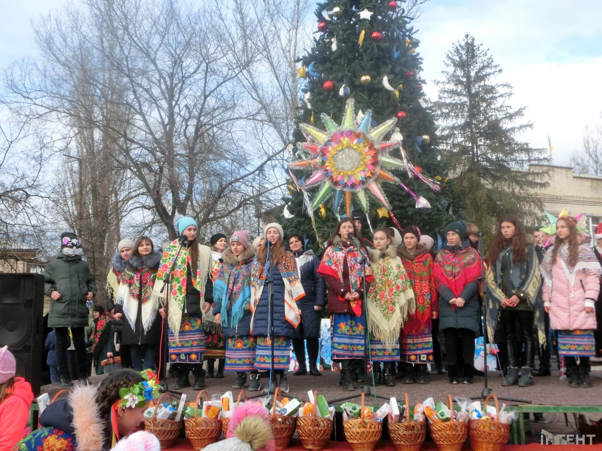 Як в Роздільній різдвяний фестиваль проводили
