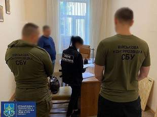 Комбата з Одещини підозрюють у придбанні задорого гаражного обладнання