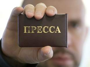 Депутат Арцизского горсовета напал на журналиста во время сессии