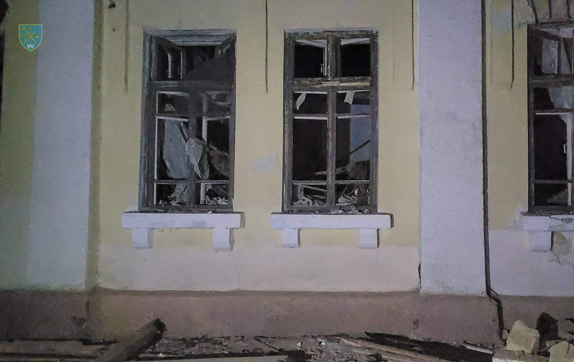 Атака дронів в Одеському районі призвела до пожежі на базі відпочинку