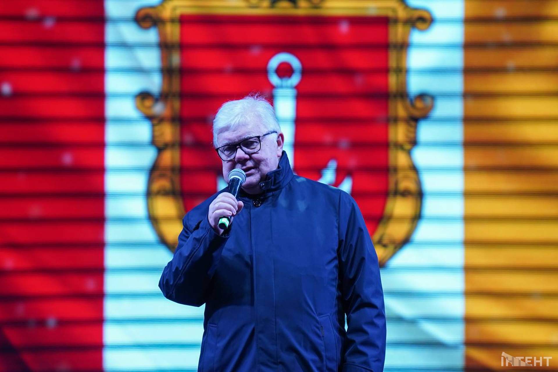 В Одесі запалили головну новорічну ялинку міста