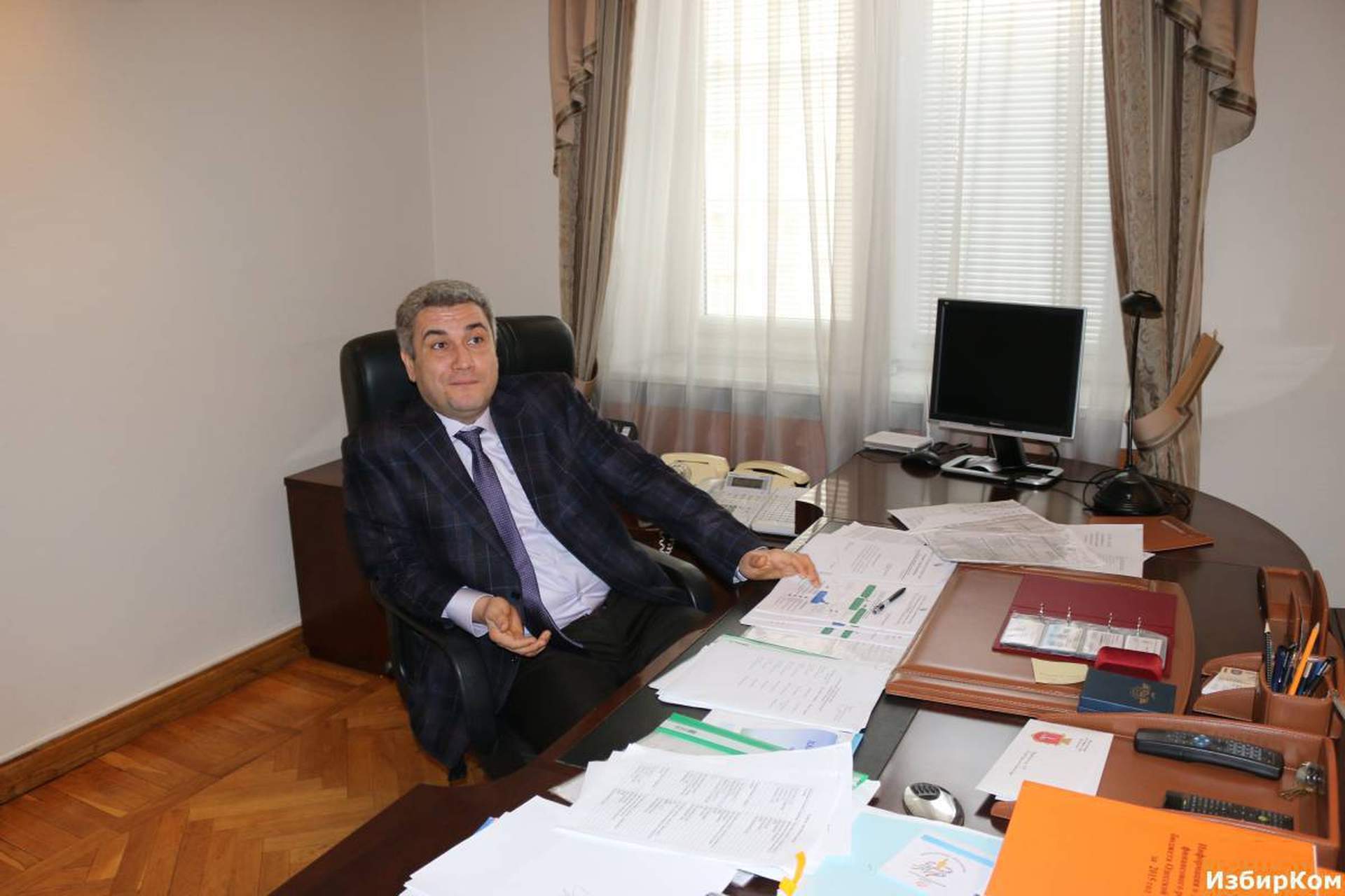 Кабинет председателя Одесского областного совета Анатолия Урбанского