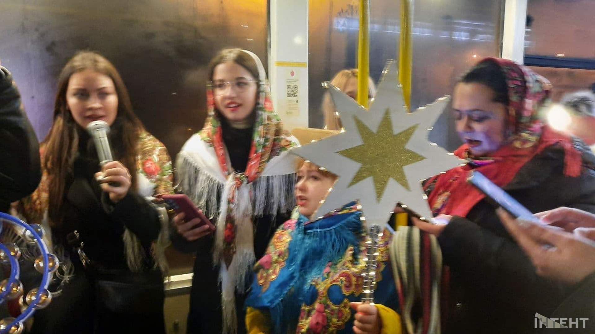 Різдвяний парад трамваїв та електробусів в Одесі