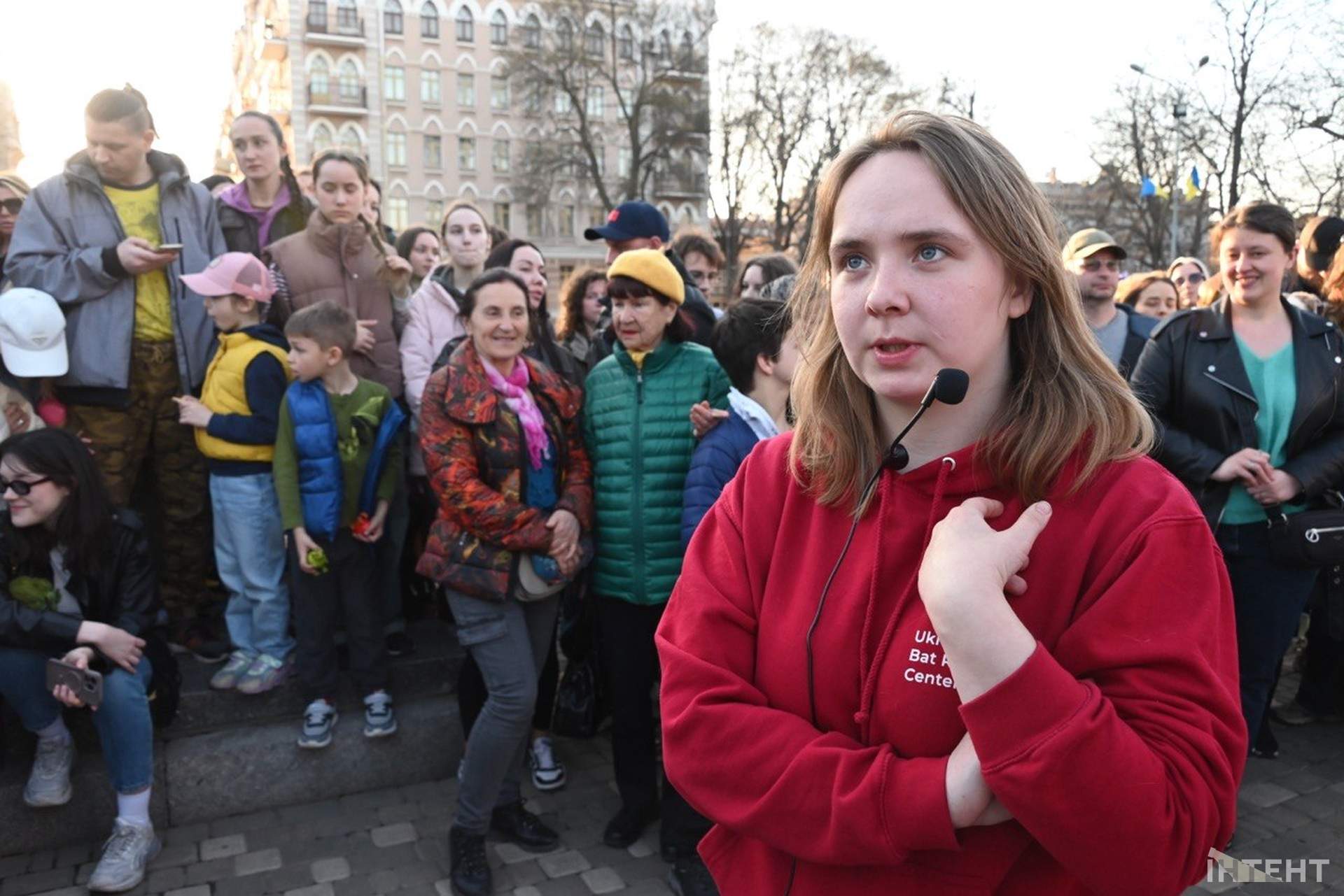 В одеському парку вперше випустили реабілітованих кажанів