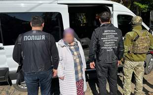 Правоохоронці затримали одеситку за підозрою у торгівлі людьми