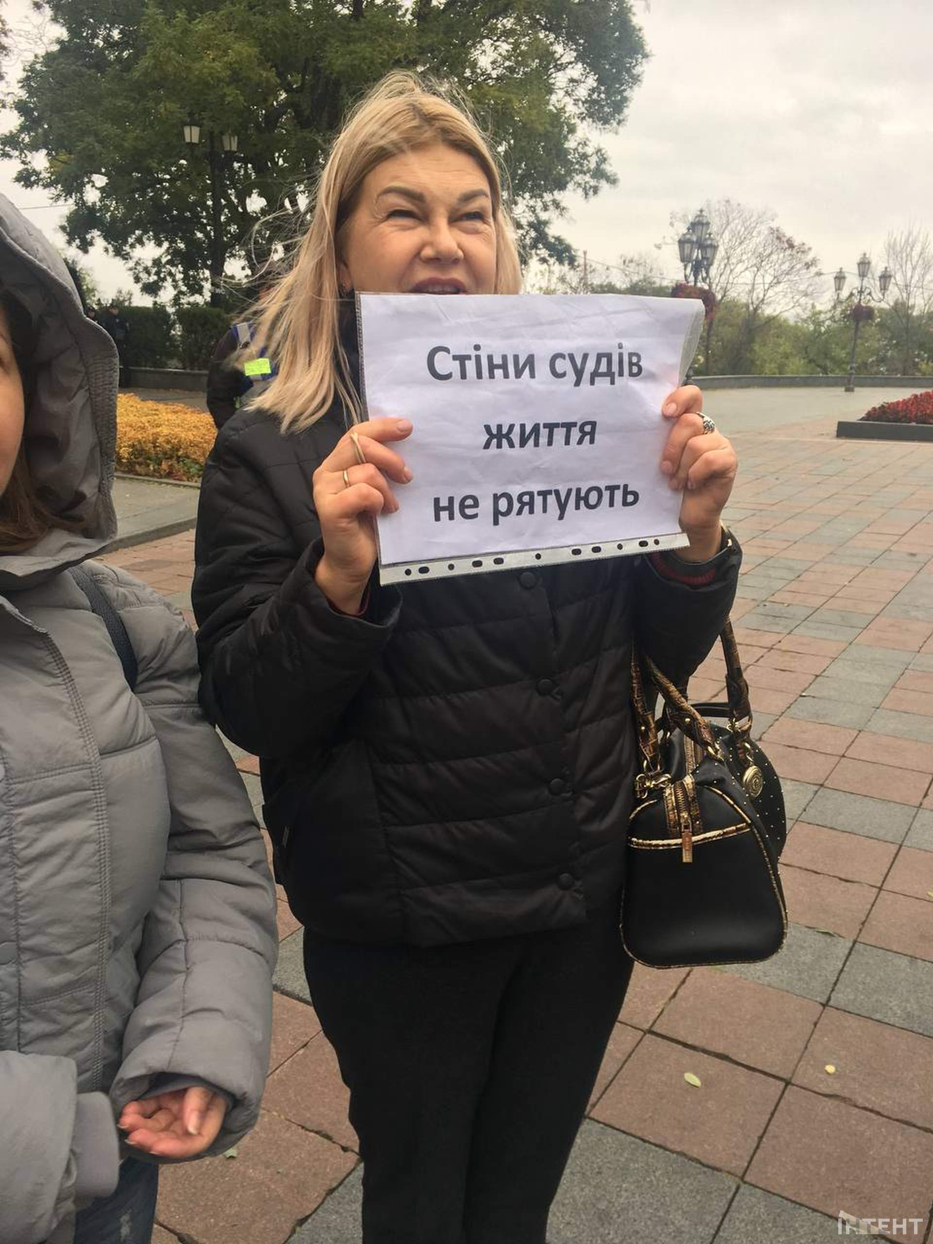 Ножевнікова заявила про можливе припинення акцій протесту проти недоцільних тендерів в Одесі