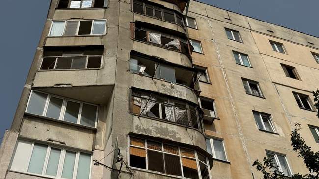 Наслідки обстрілу у Херсоні. ФОТО: suspilne.media