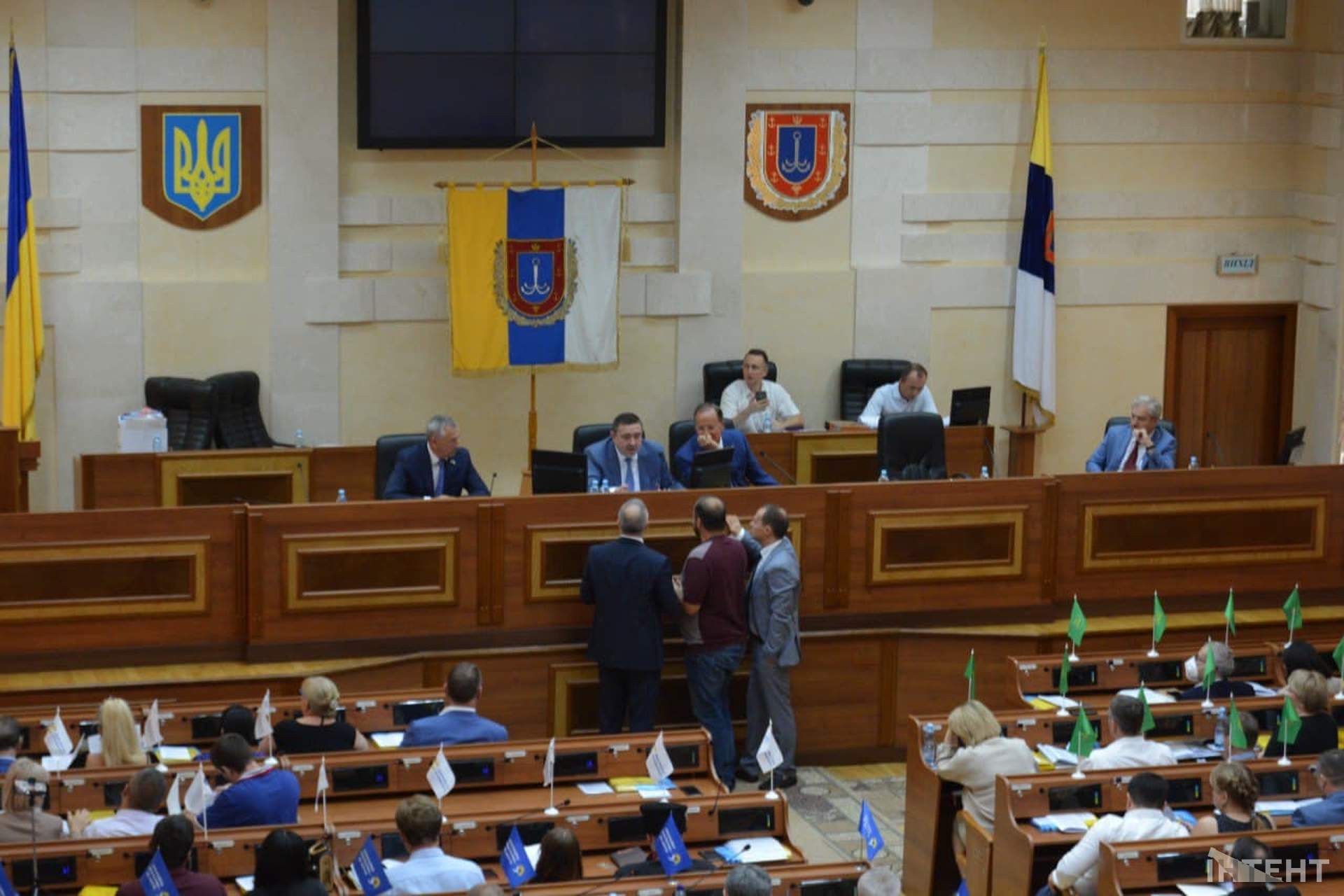 VIII сесія Одеської обласної ради у кадрах