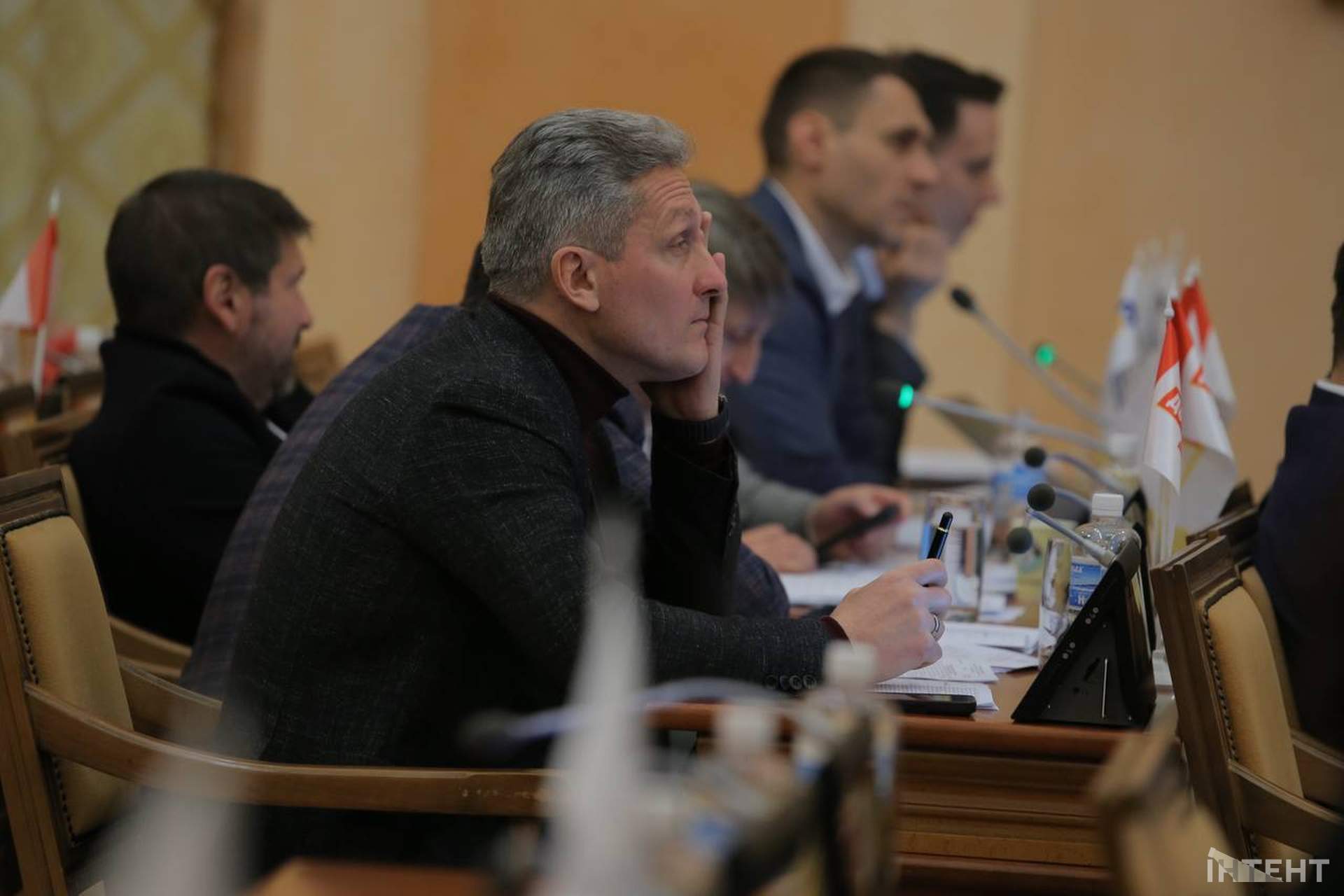 Перша цього року пленарна сесія Одеської міської ради у світлинах Інтента