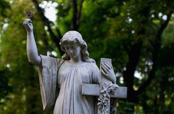 Привласнення 130 мільйонів: підозрювані посадовці вивчають матеріали справи