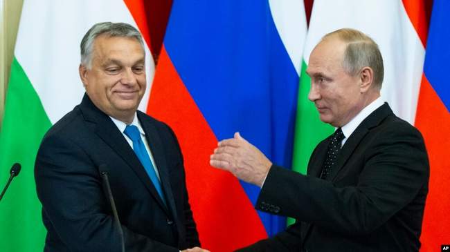 Viktor Orban and Putin in Moscow on September 18, 2018. Photo: AP.