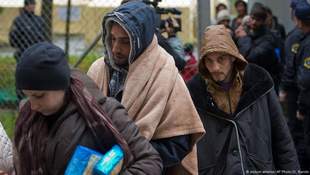 Херсонець втратив руку через обстріл та виїхав до росії