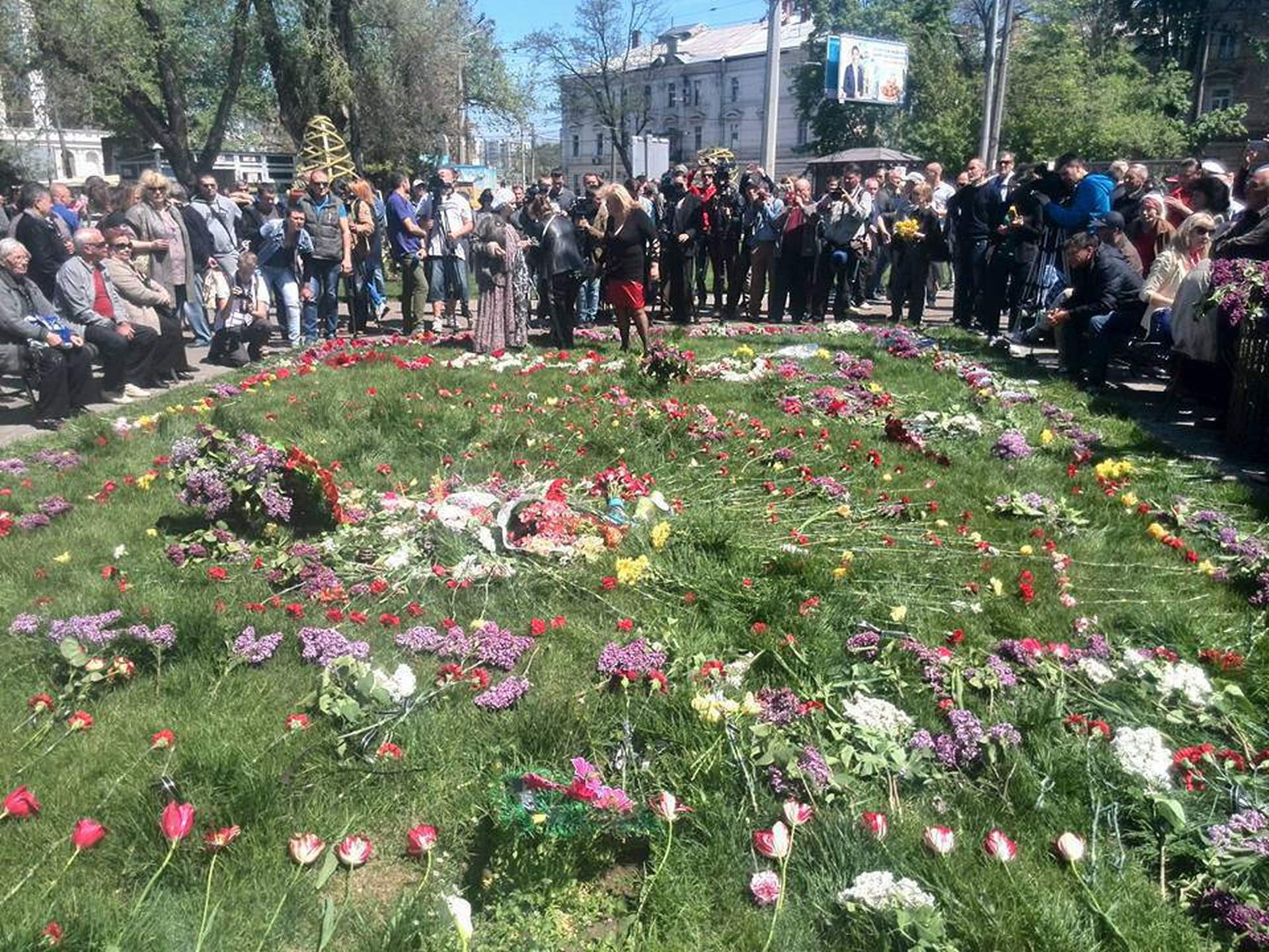В Одессе проходят траурные мероприятия к годовщине событий 2 мая