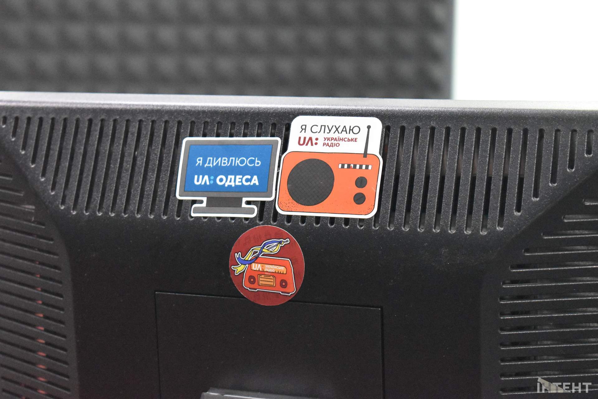 Екскурсія кабінетами "Суспільного": поєднання різних епох одеського телебачення