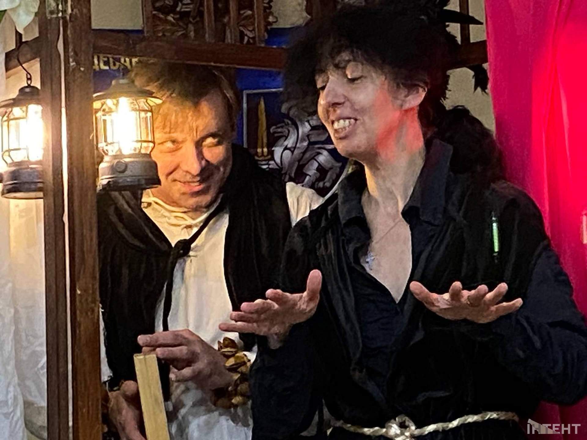 Між свободою і золотою кліткою: в Одесі відбулася вистава за поемою Ліни Костенко