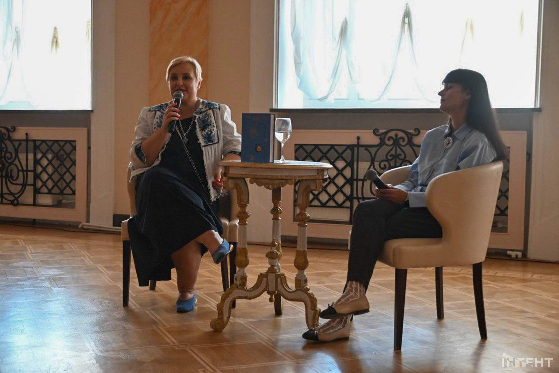 Одеські письменниці Генова та Казанжи представили історії дітей з окупації та поезію про жінок