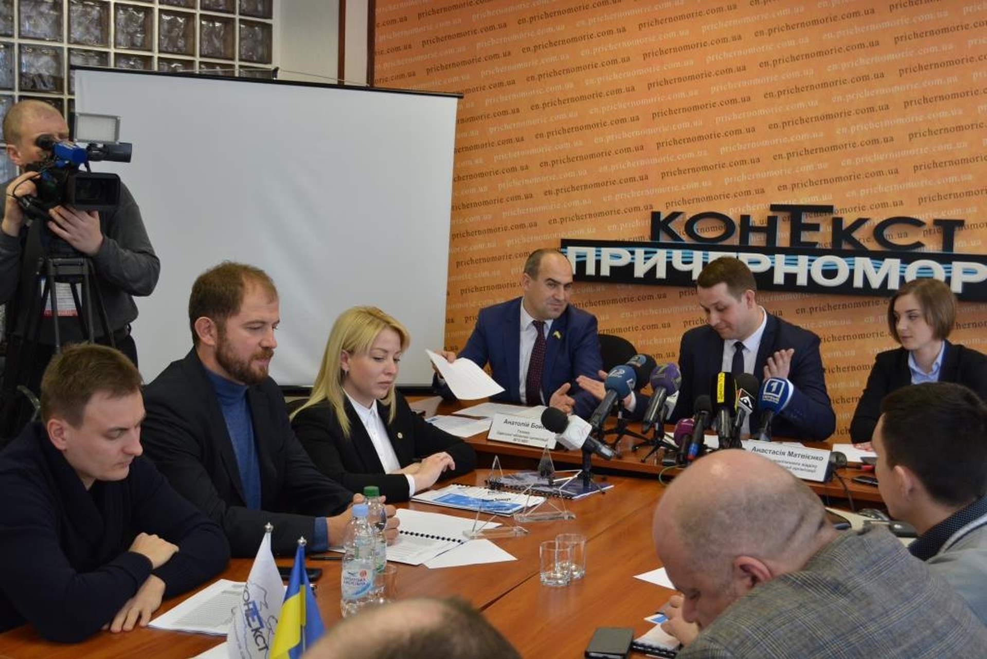 Одесский КИУ наградил первых депутатов-отличников
