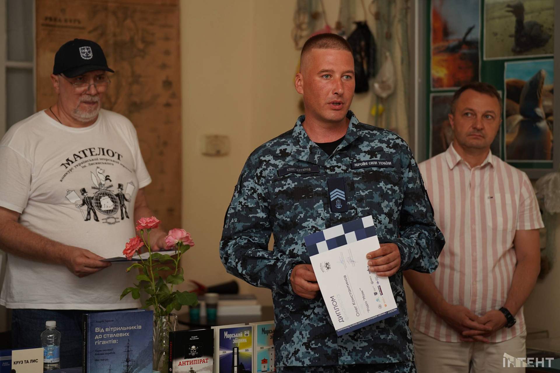 Капітан з Одеси став переможцем конкурсу морської прози