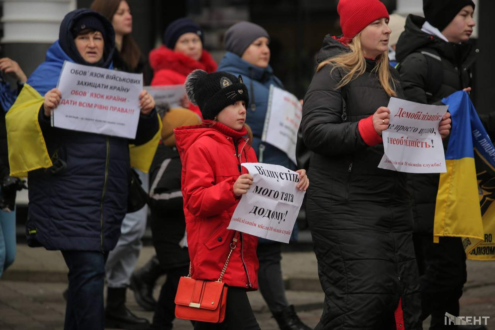 Родичі військових влаштували в Одесі ходу на підтримку демобілізації