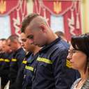 Президент наградил подростков из Одессы, спасавших детей в «Виктории»