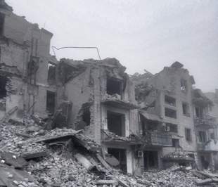 Погибшие и разрушения: россияне атаковали более 40 населенных пунктов на Херсонщине