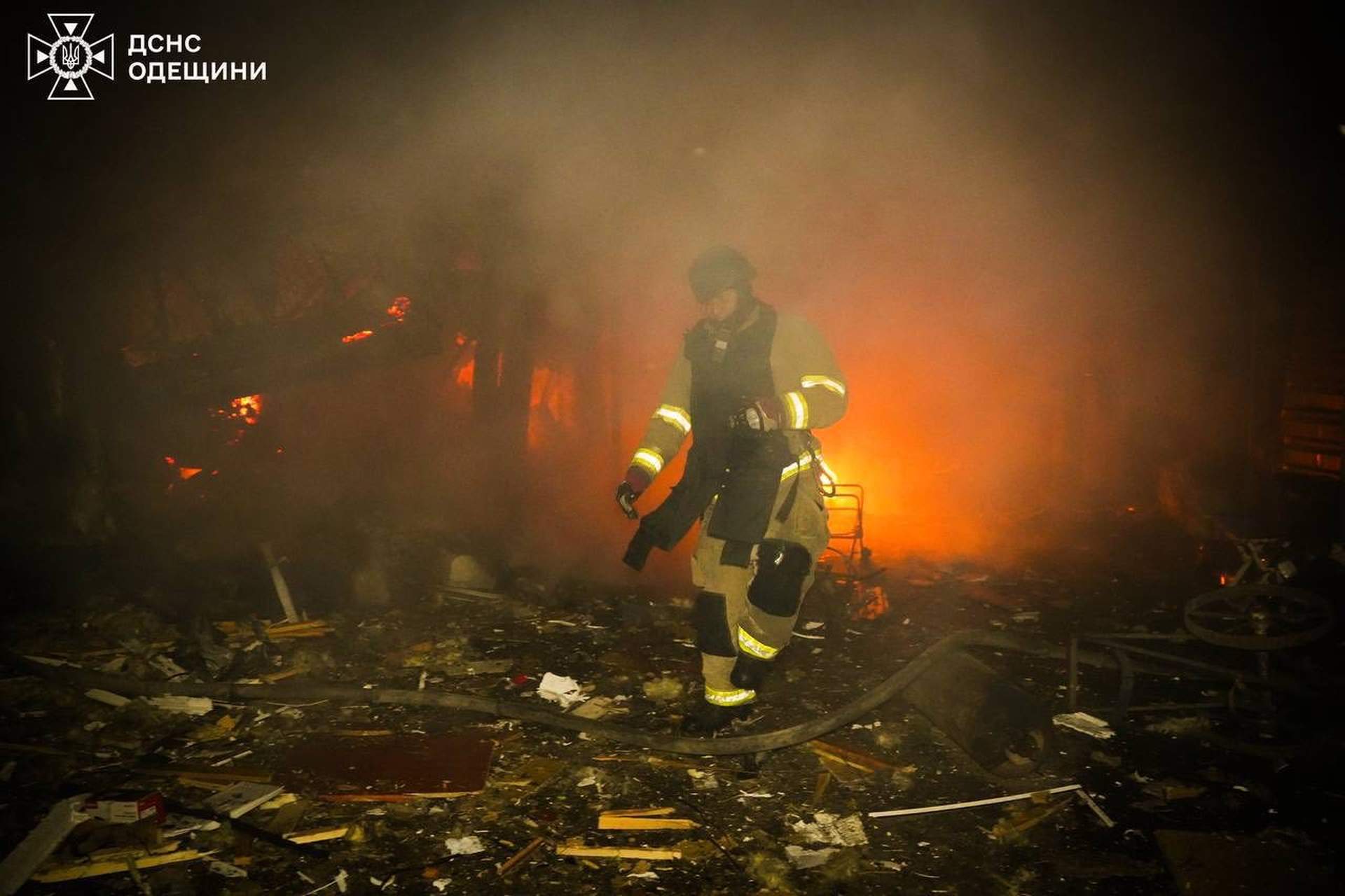 На Одещині російський дрон поцілив у резервуари з олією