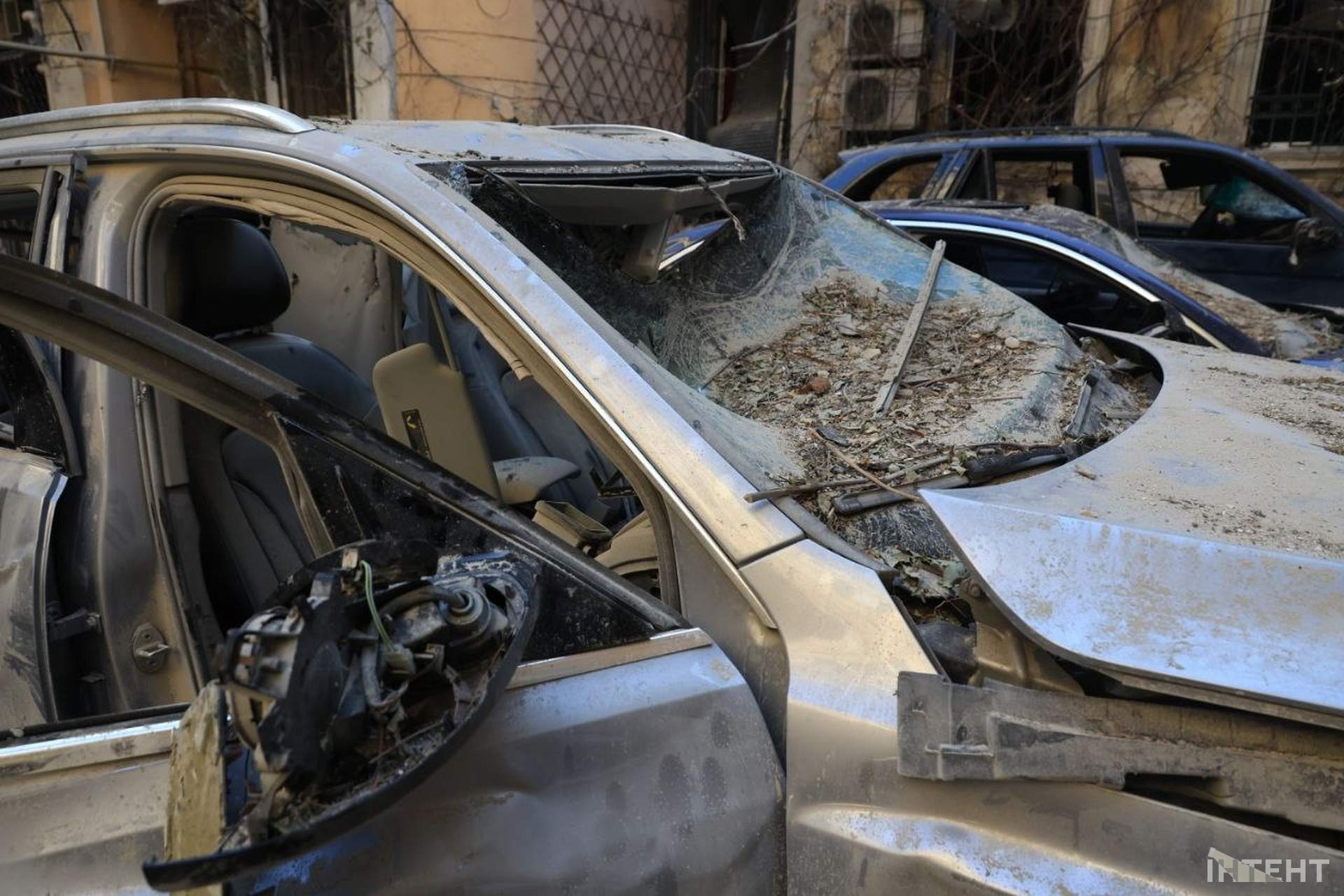 В Одесі після масованої атаки восьмеро постраждалих, згоріли автівки, зруйновані будинки