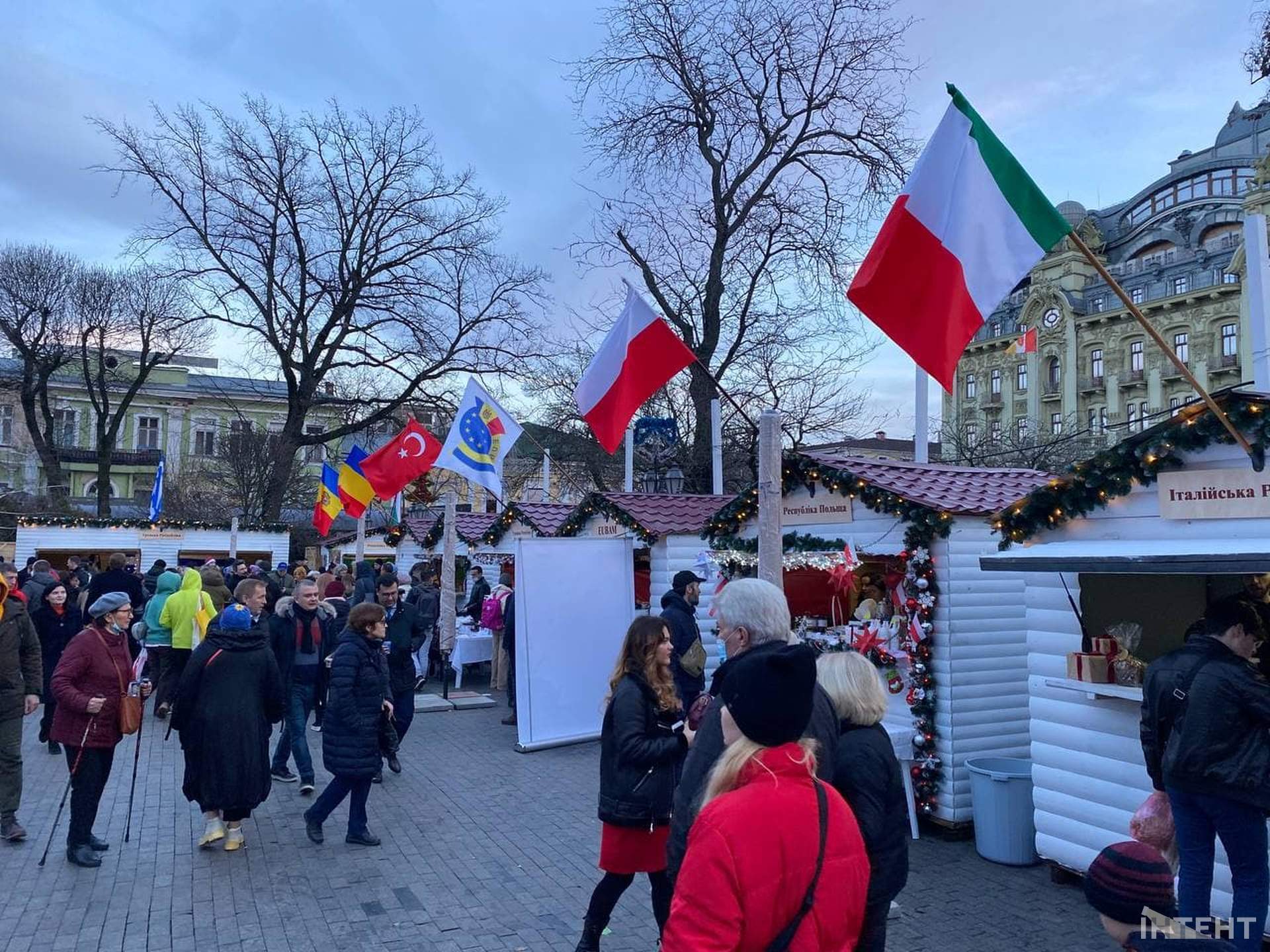 В Одесі пройшов X благодійний дипломатичний ярмарок