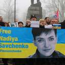 Одесситы принесли цветы к памятнику Шевченко и потребовали освободить Савченко