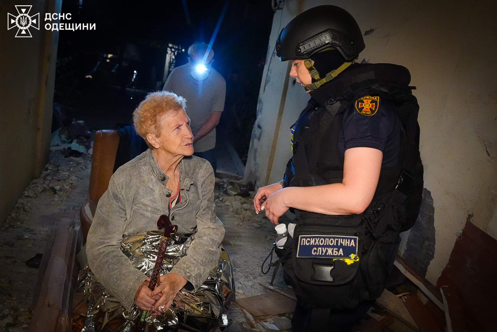 Вночі росіяни вбили в Одесі двох людей й поцілили в пологовий будинок