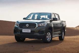 В Херсоне без тендера приобрели пикапы на более чем 16 миллионов для муниципальной стражи