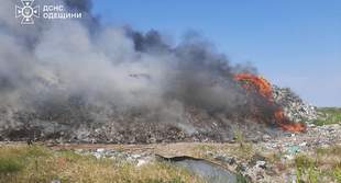 На Одещині втретє за тиждень горіло звалище одного й того ж кооперативу
