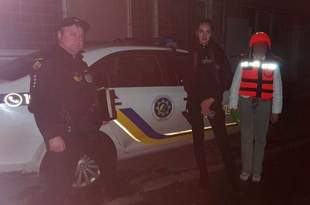 У Херсоні мати залишила дитину під обстрілами