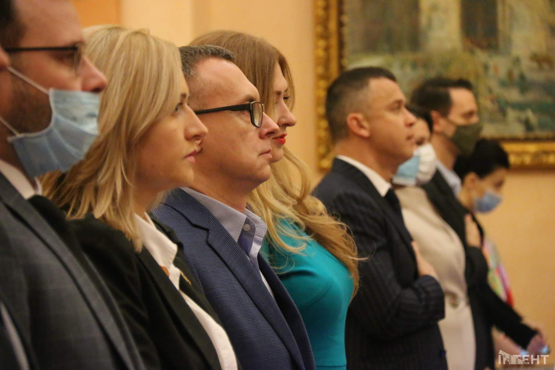 Сесія міськради: покришки, мітинги, нардепи