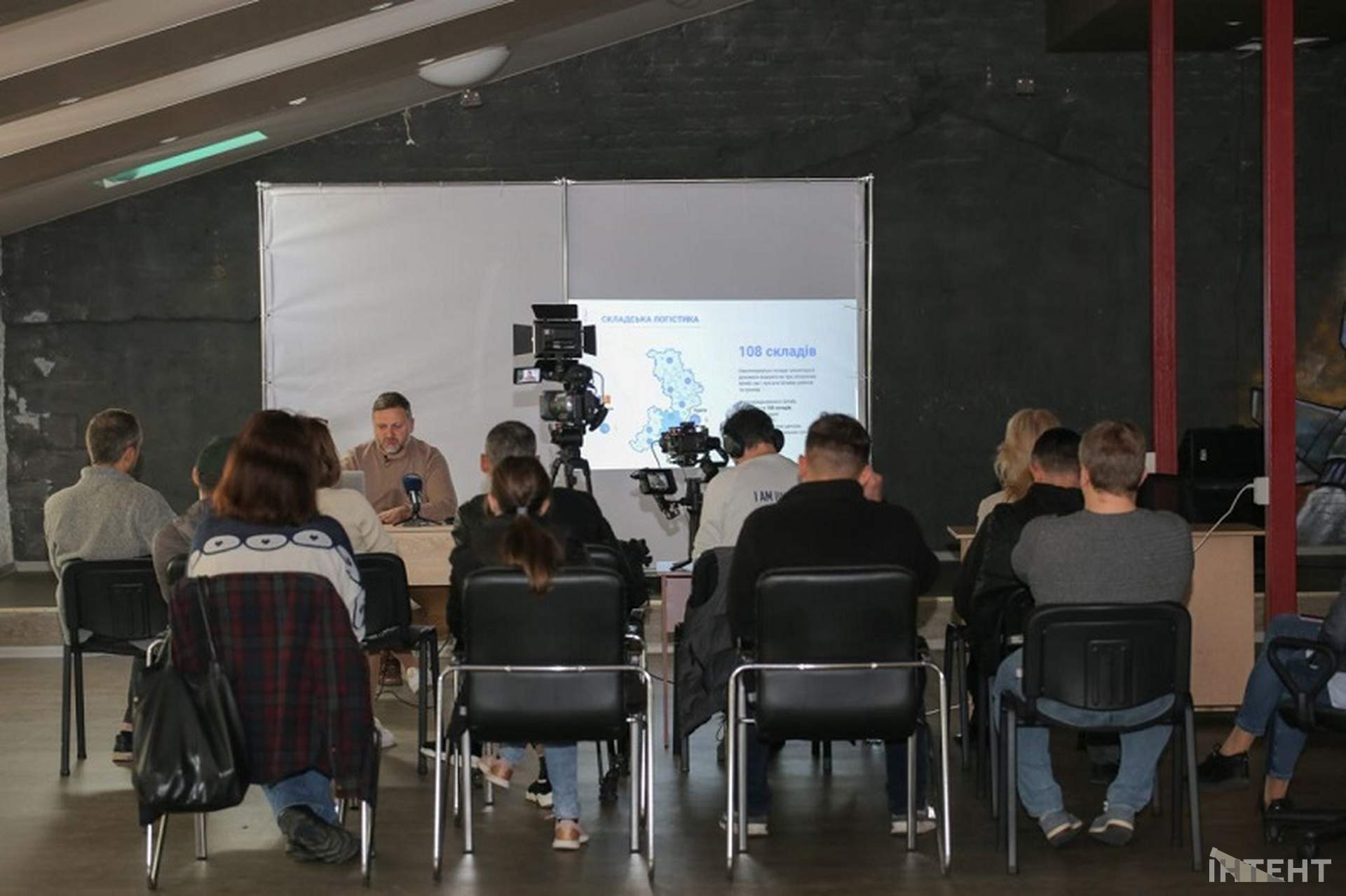 Керівник гуманітарного штабу області відзвітував про роботу у вересні