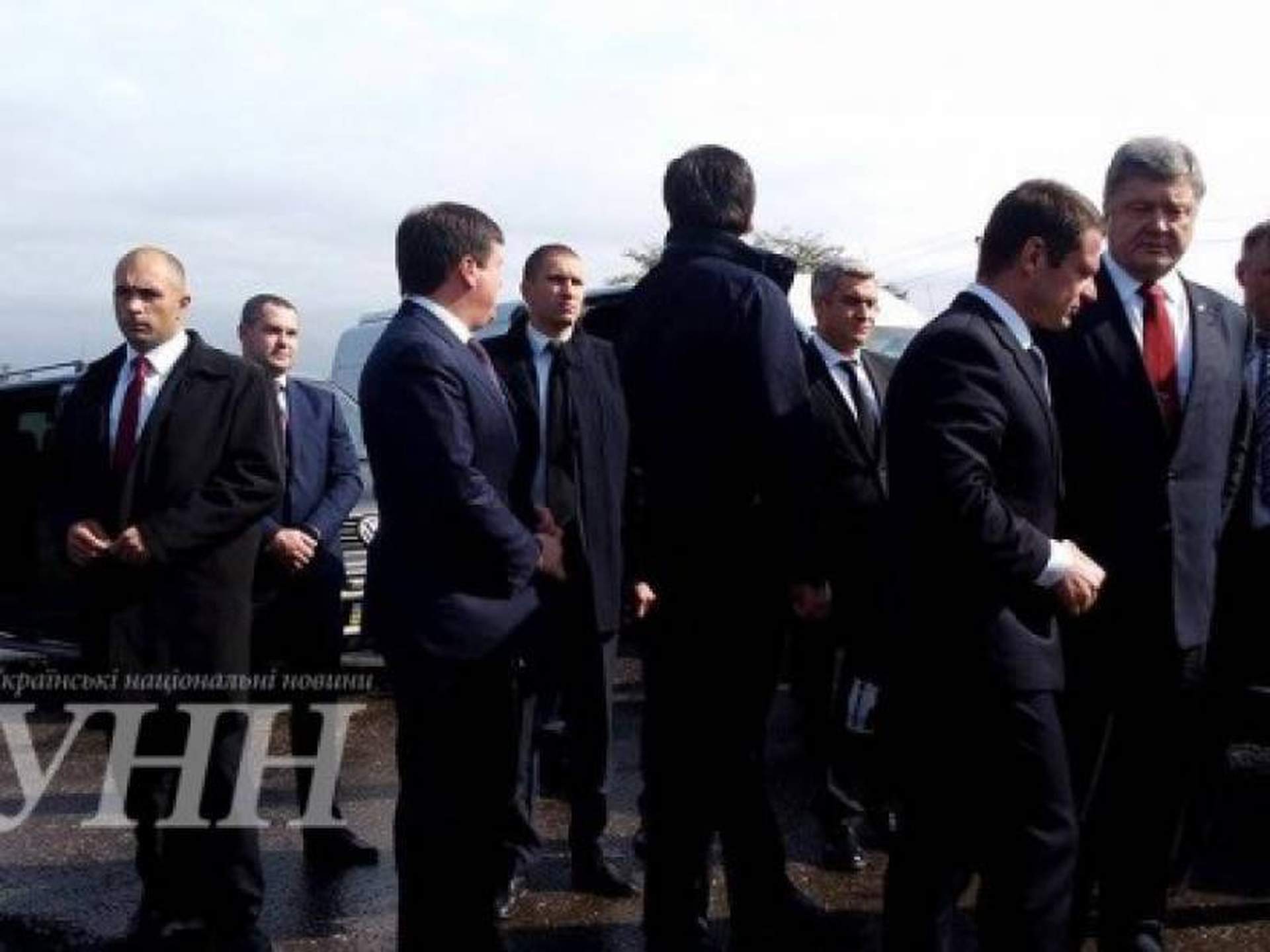 Порошенко в Одессе: трасса Одесса-Рени и "винный закон"
