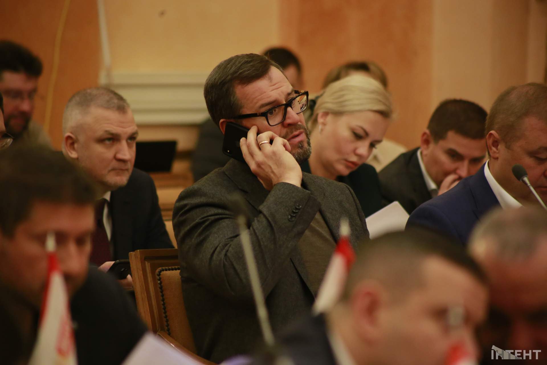 Сесія Одеської міської ради в об'єктиві ІзбірКома
