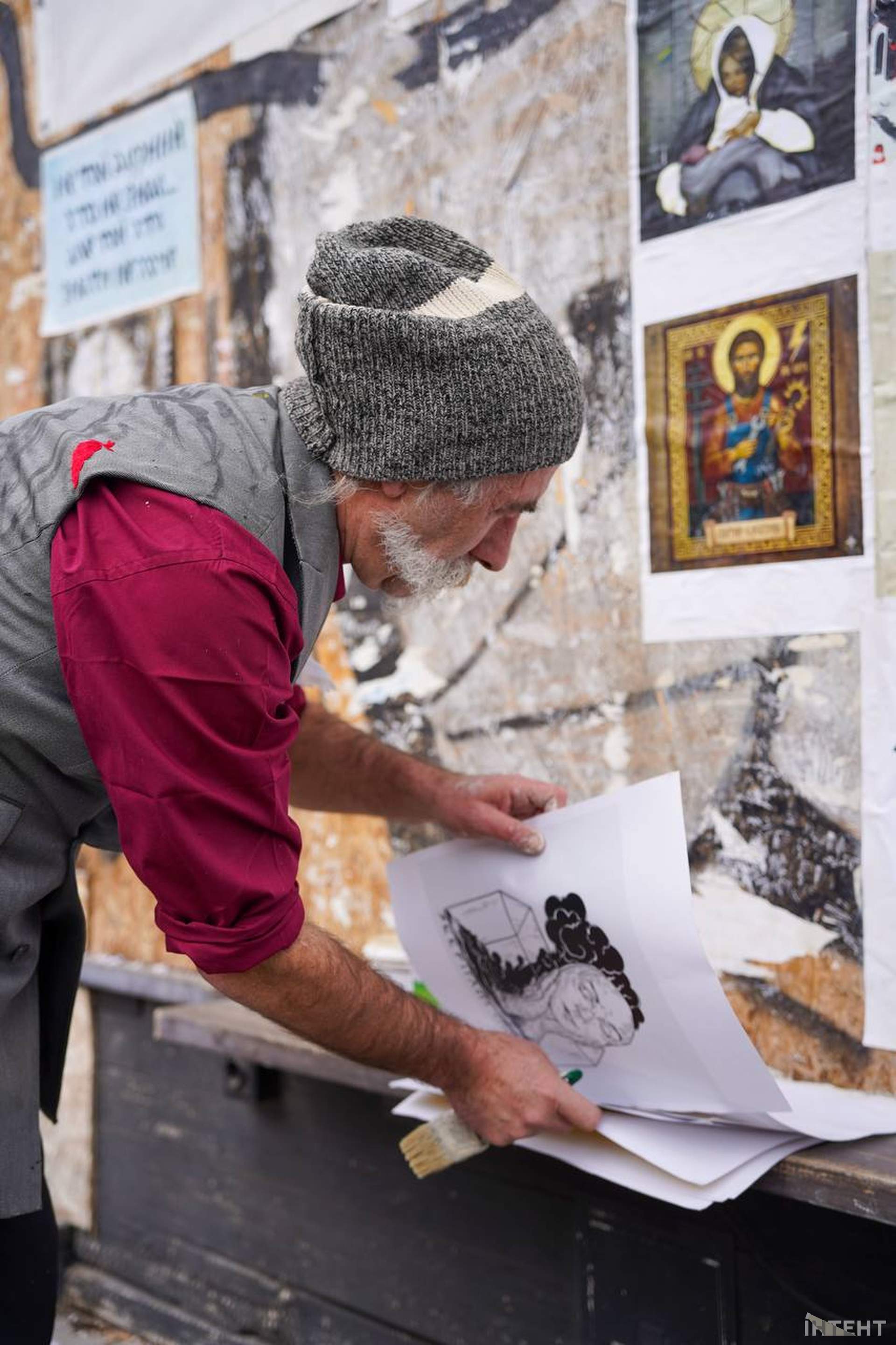 На одеській "Книжці" відновили виставку "Воля не смерть"