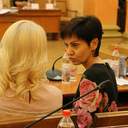 Сессия Одесского городского совета: одесситы с плакатами и листовки в сессионном зале