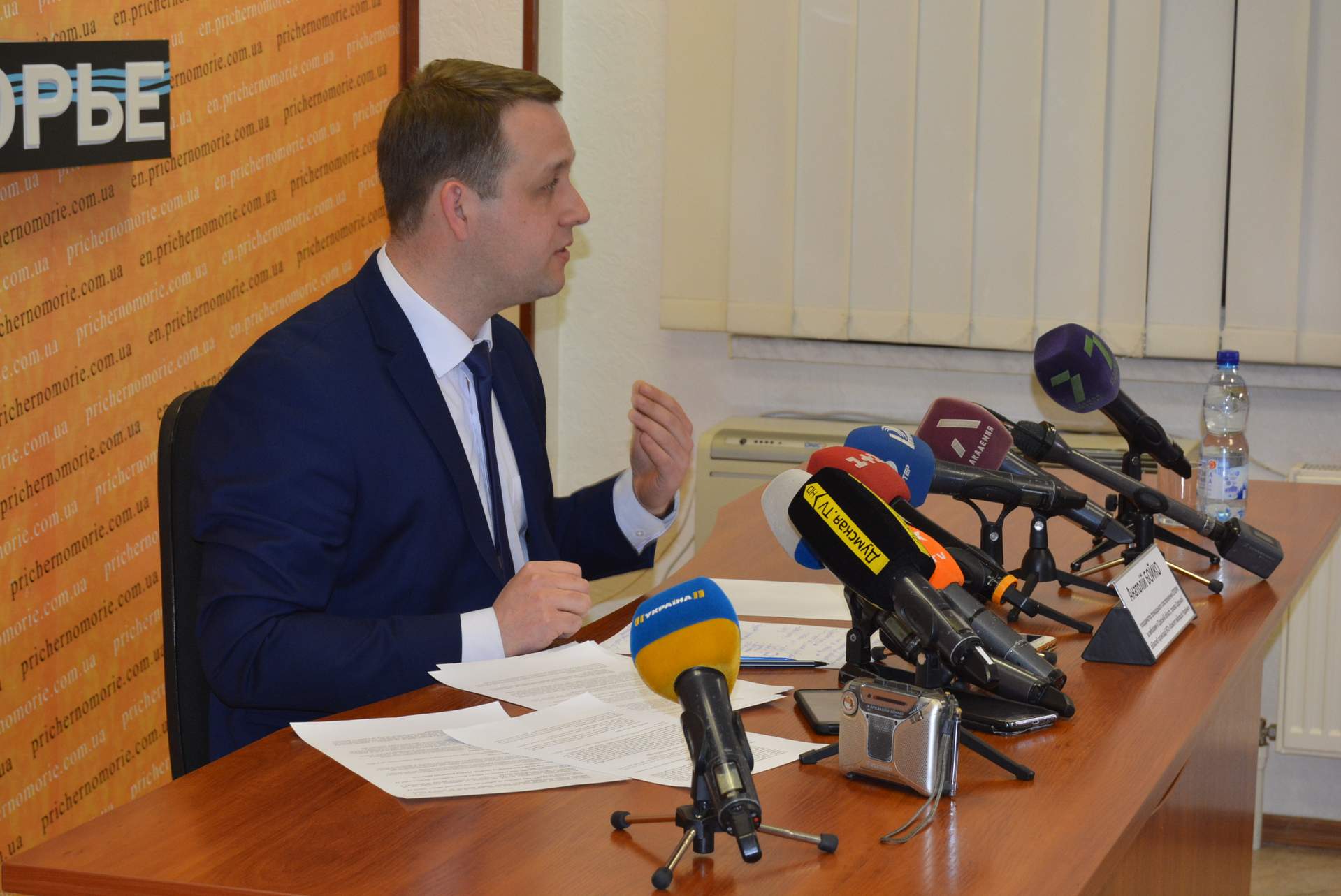 Брифінг за проміжними результатами спостереження в день виборів
