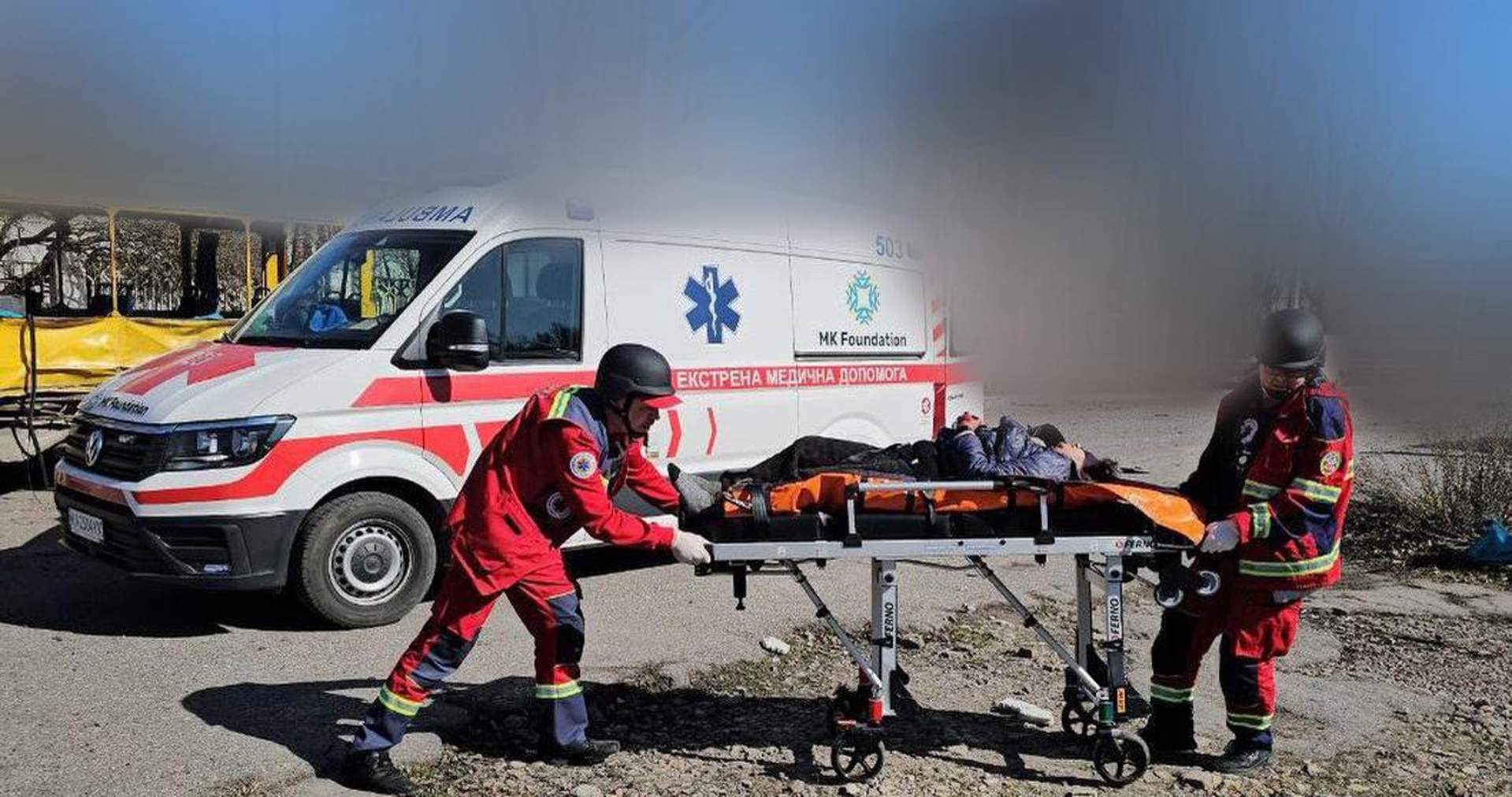 російський дрон вдарив по маршрутці у Херсоні: є багато поранених