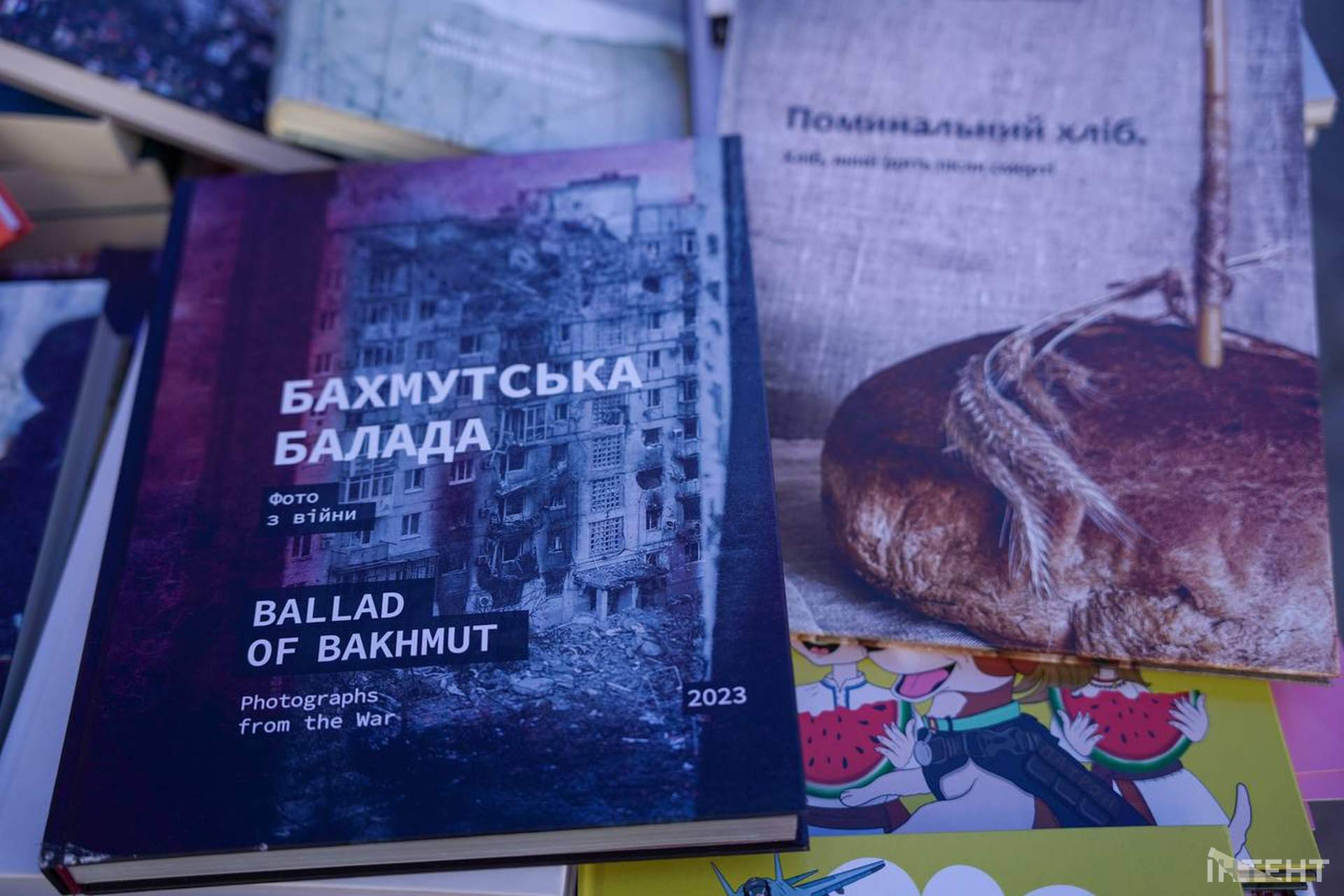 Одеська бібліотека прийняла ювілейну виставку-форум "Українська книга на Одещині"