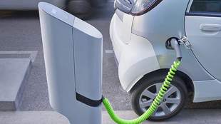 У Миколаєві розширили мережу зарядних станцій для електрокарів