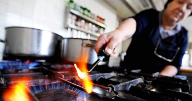 Газова плита. ДЖЕРЕЛО: Радіо Трек