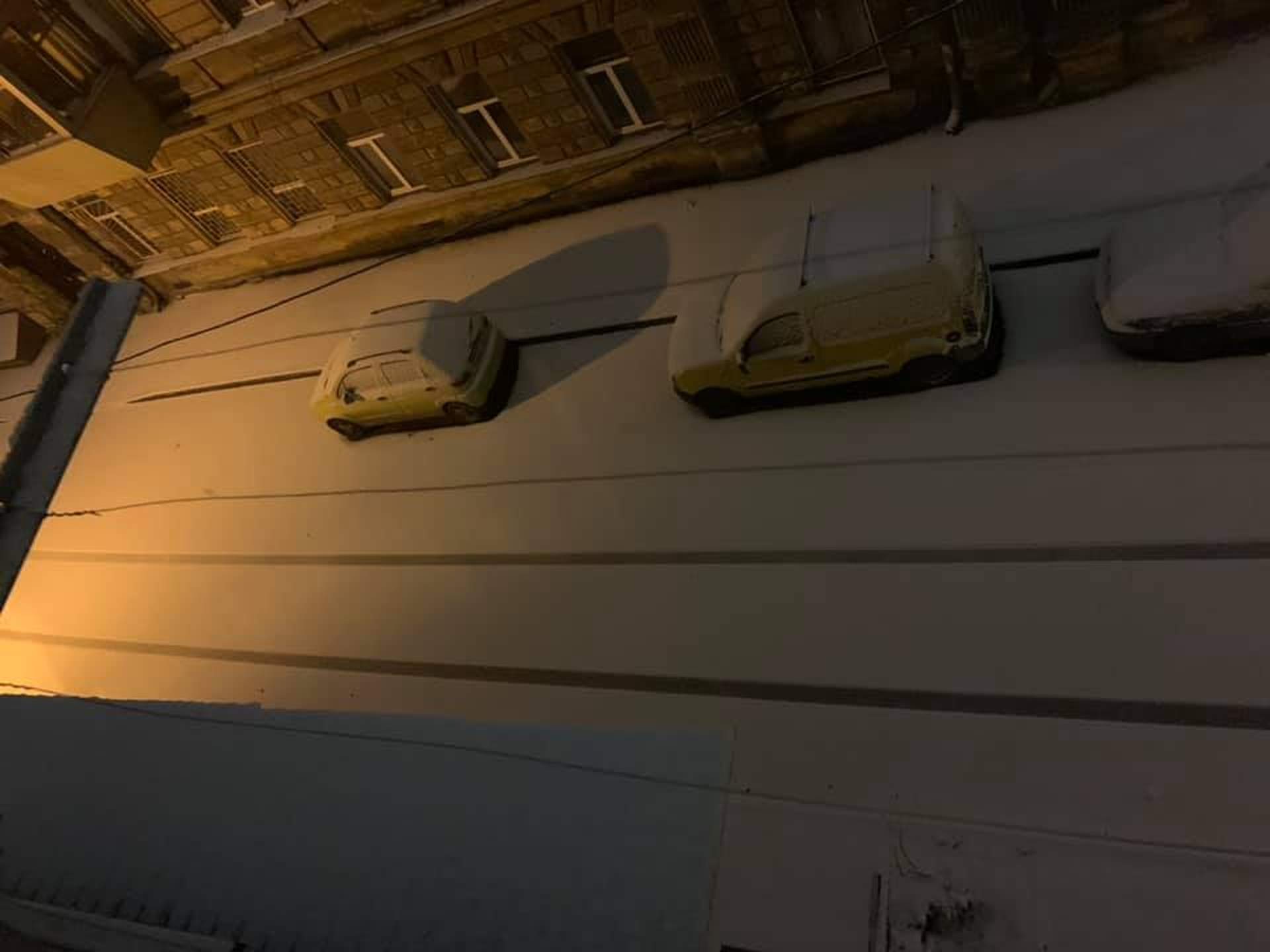 Одесу завалює снігом