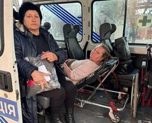 На Херсонщині працює соціальне таксі: хто та як може ним скористатись