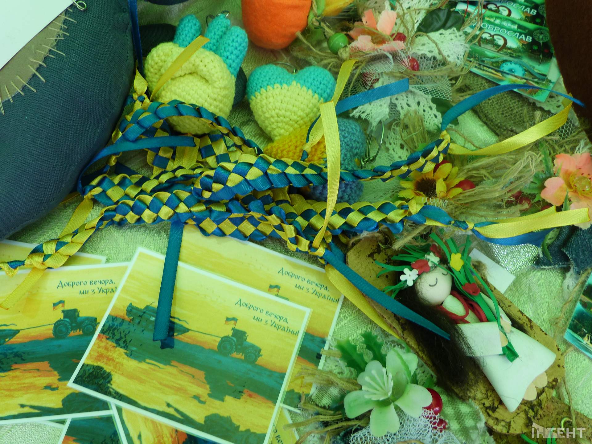 У Доброславі на Одещині народні умільці зібрали кошти для ЗСУ